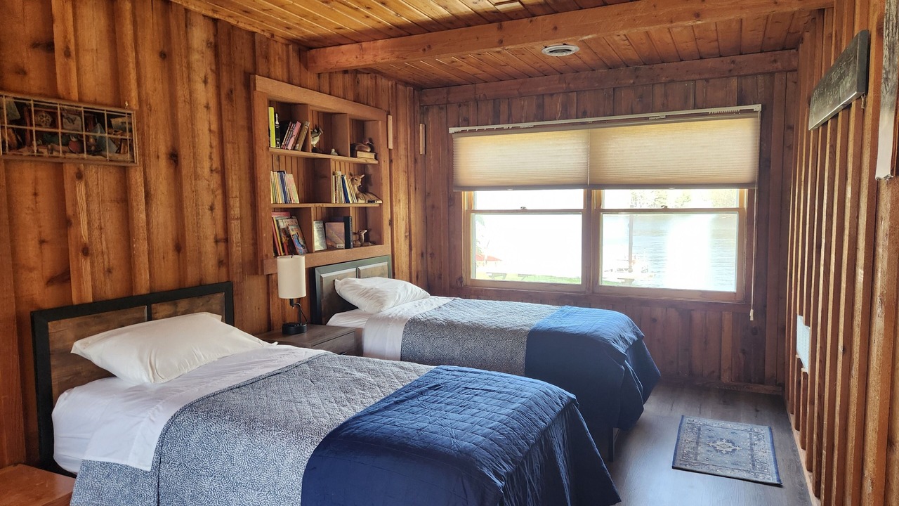 Photo of Bedroom in Tomahawk