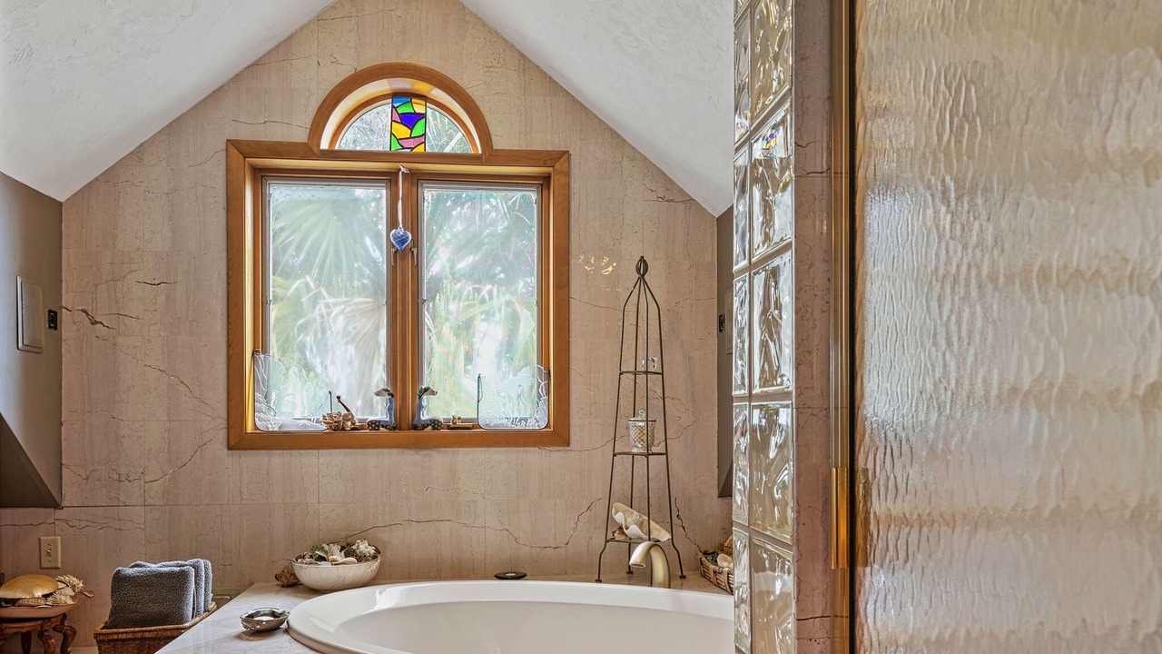 Photo of Bathroom in Butler Beach