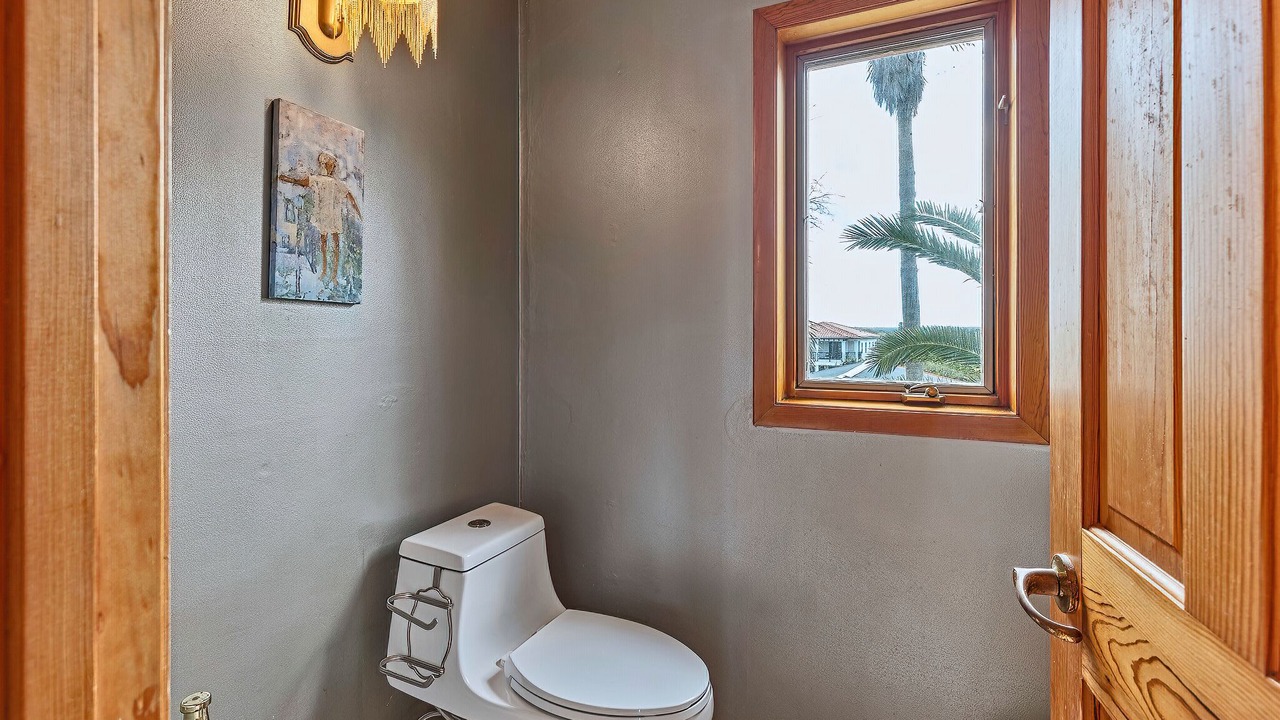 Photo of Bathroom in Butler Beach