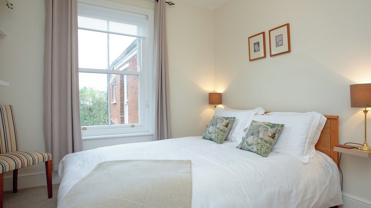 Photo of Others in Lympstone