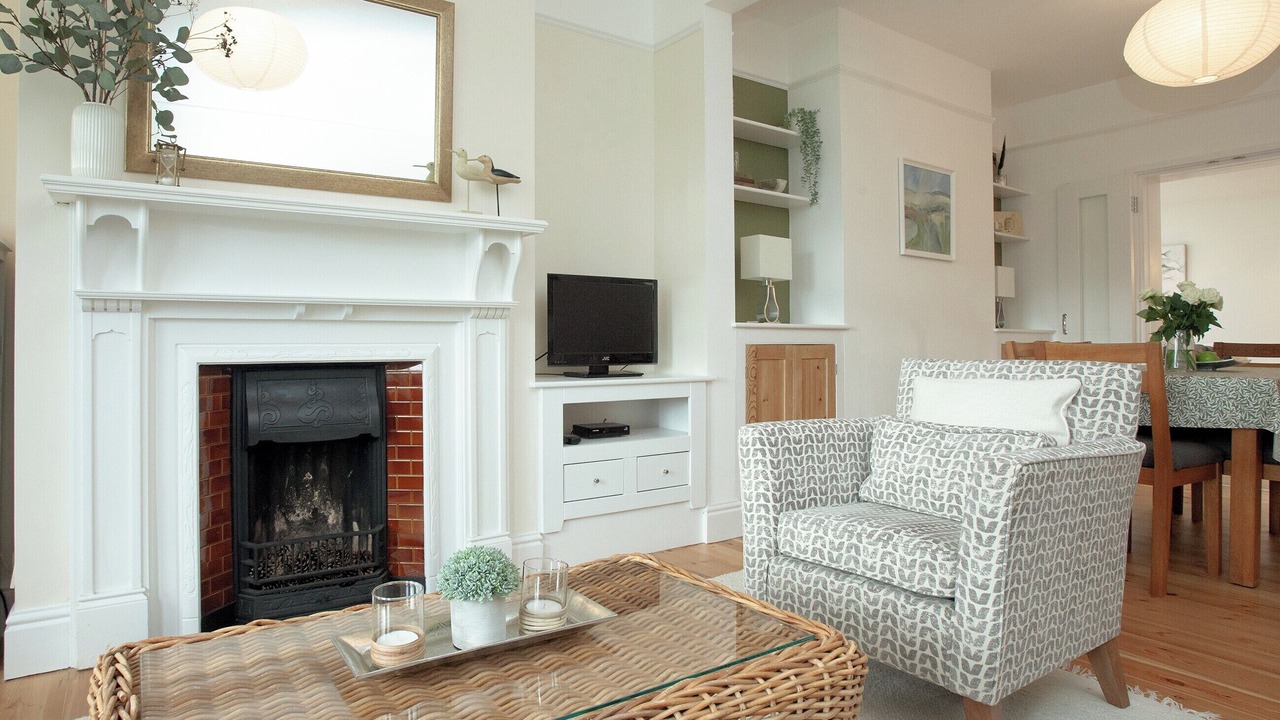 Photo of Bedroom in Lympstone