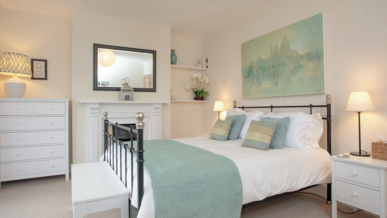 Photo of Others in Lympstone