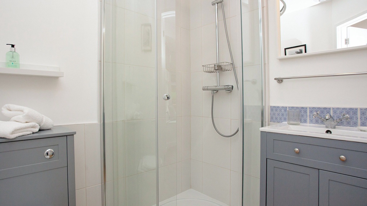 Photo of Others in Lympstone