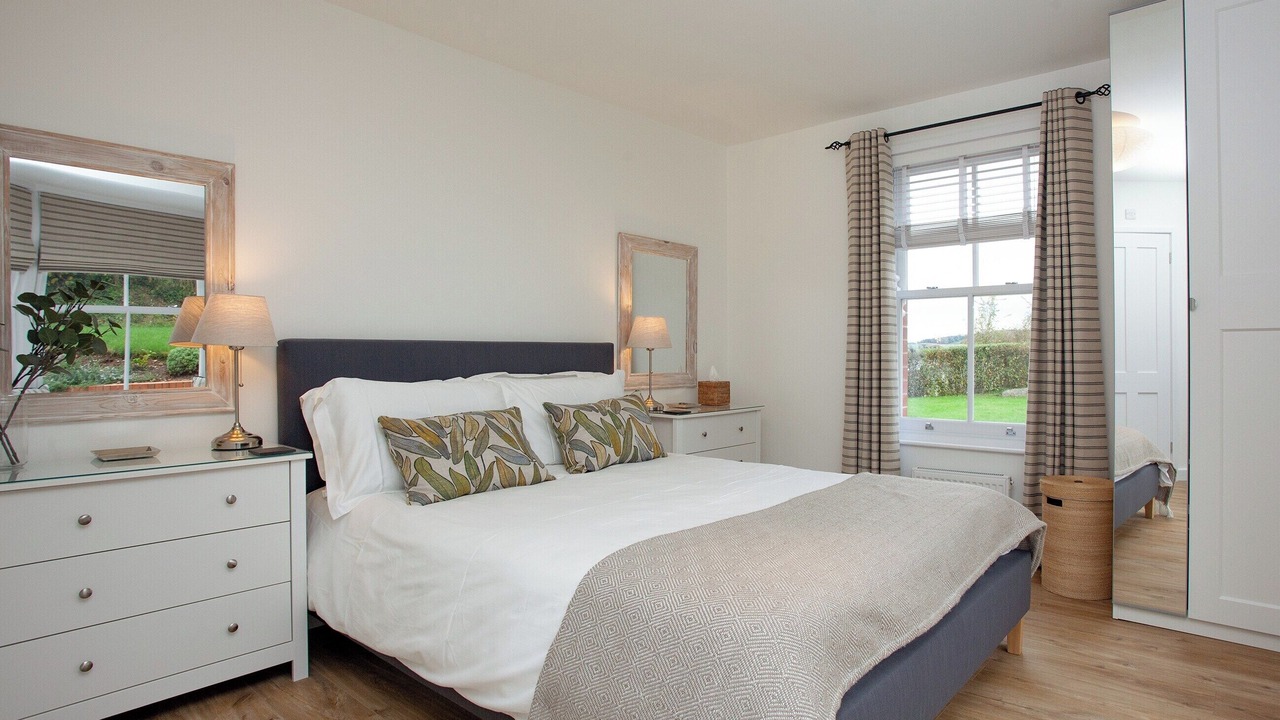 Photo of Others in Lympstone