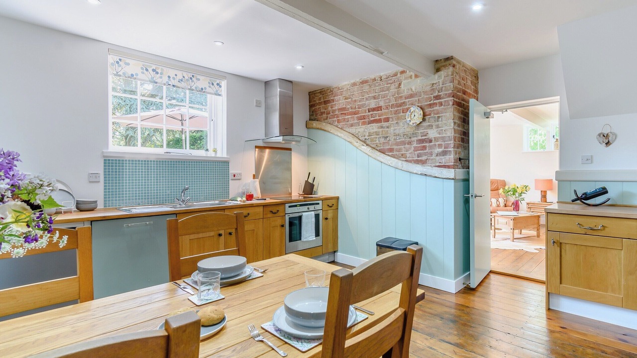 Photo of Others in Tunstall