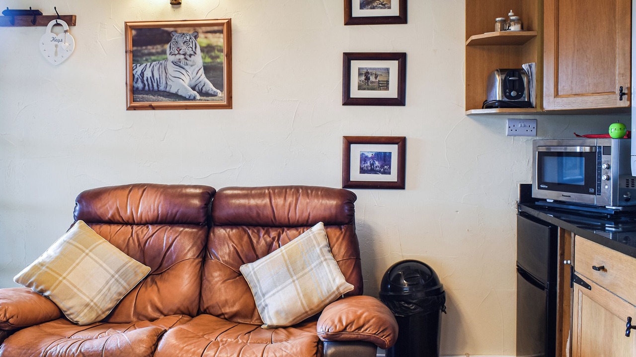 Photo of Others in Etchinghill