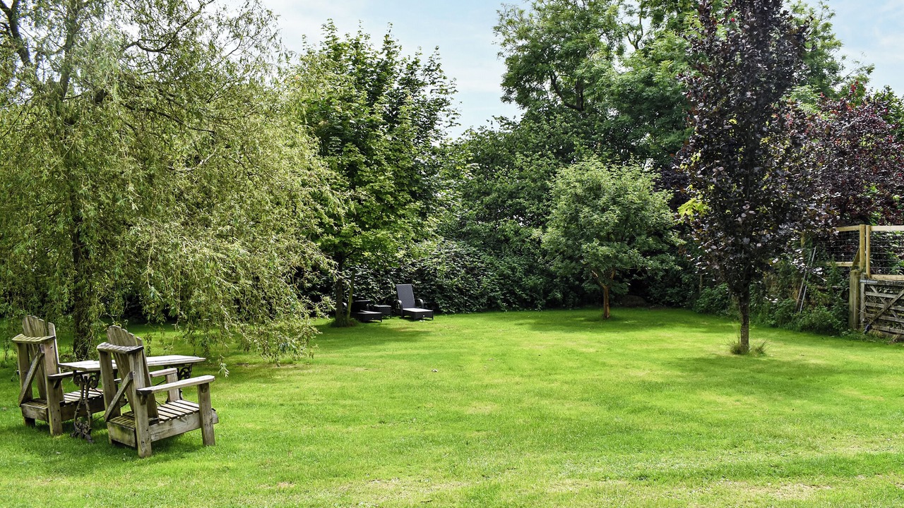 Photo of Others in Etchinghill