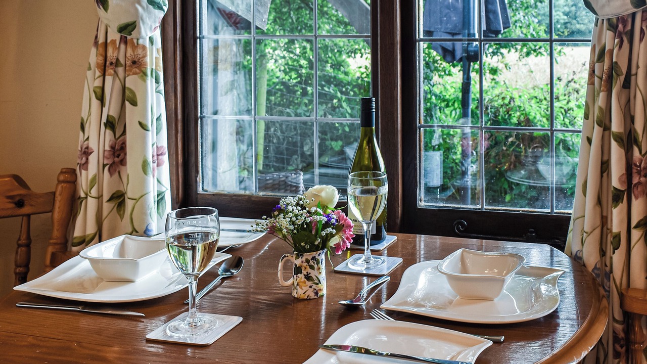 Photo of Others in Etchinghill