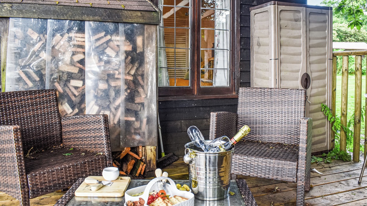 Photo of Others in Etchinghill