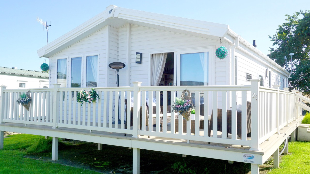 Photo of Outdoor in Cayton Bay
