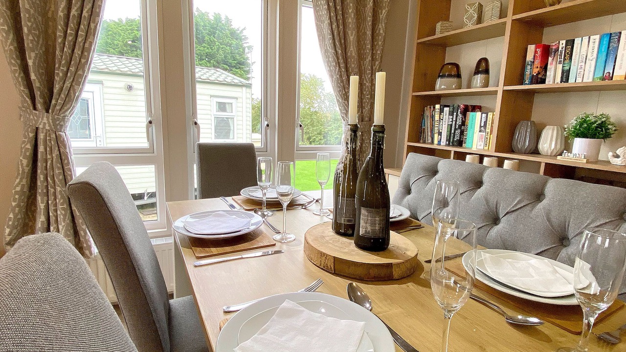 Photo of Others in Cayton Bay