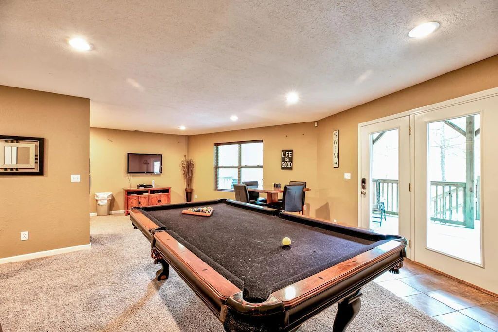 Photo of Bedroom in Lakeside Estates