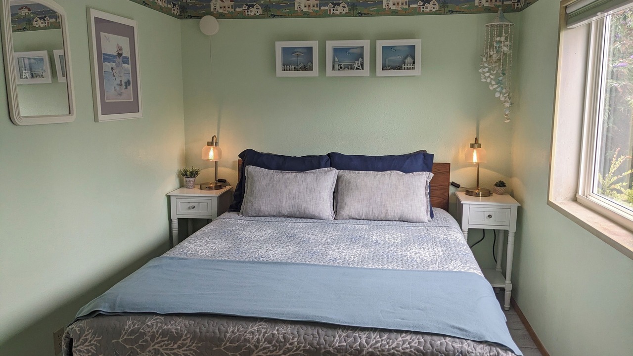 Photo of Bedroom in Grayland