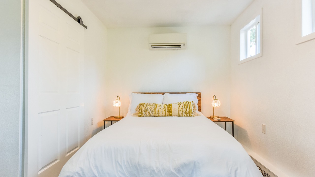 Photo of Bedroom in Yacht Harbor