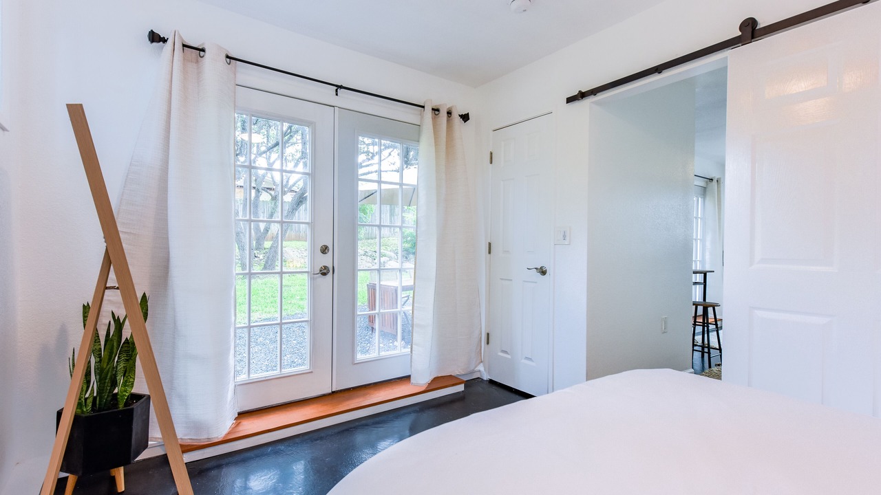Photo of Bedroom in Yacht Harbor