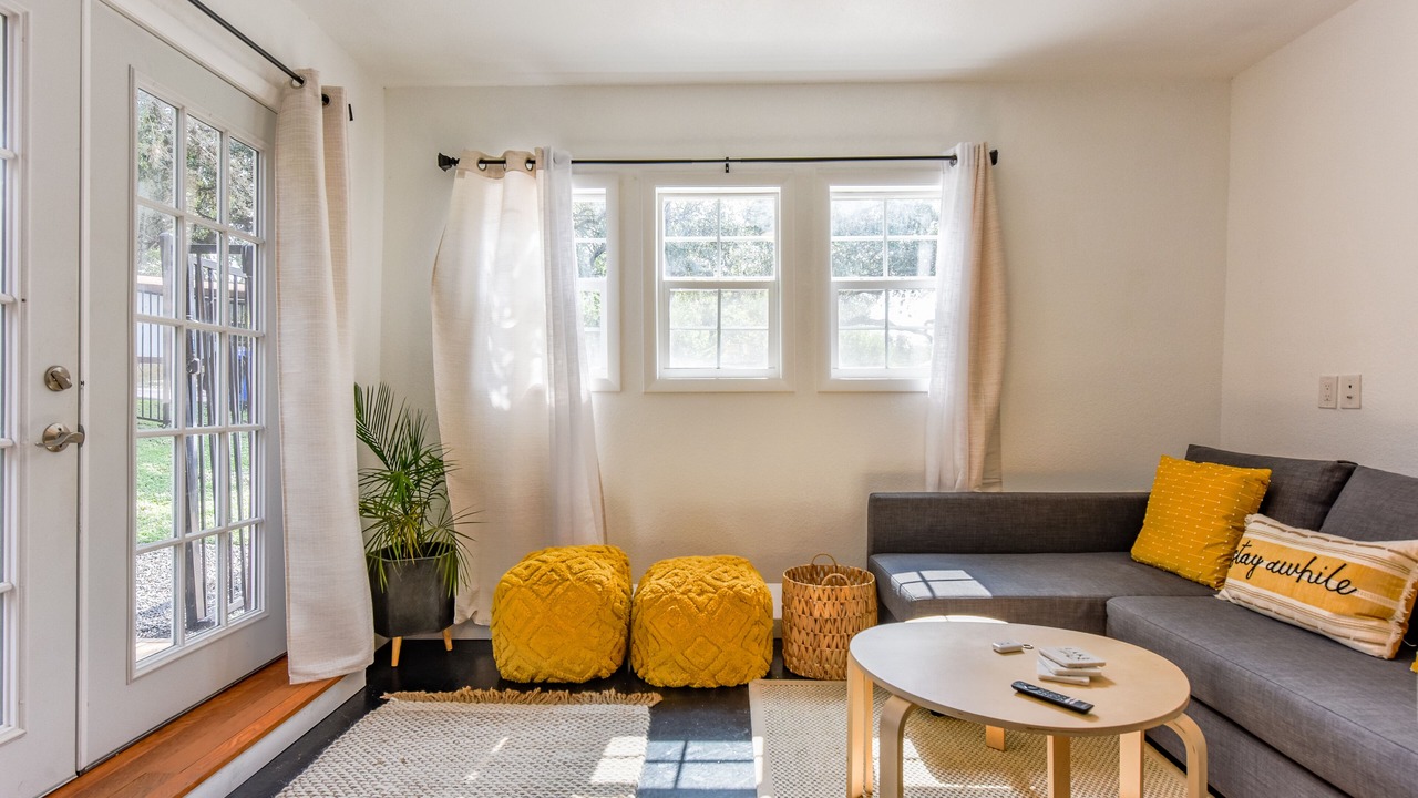 Photo of Livingroom in Yacht Harbor