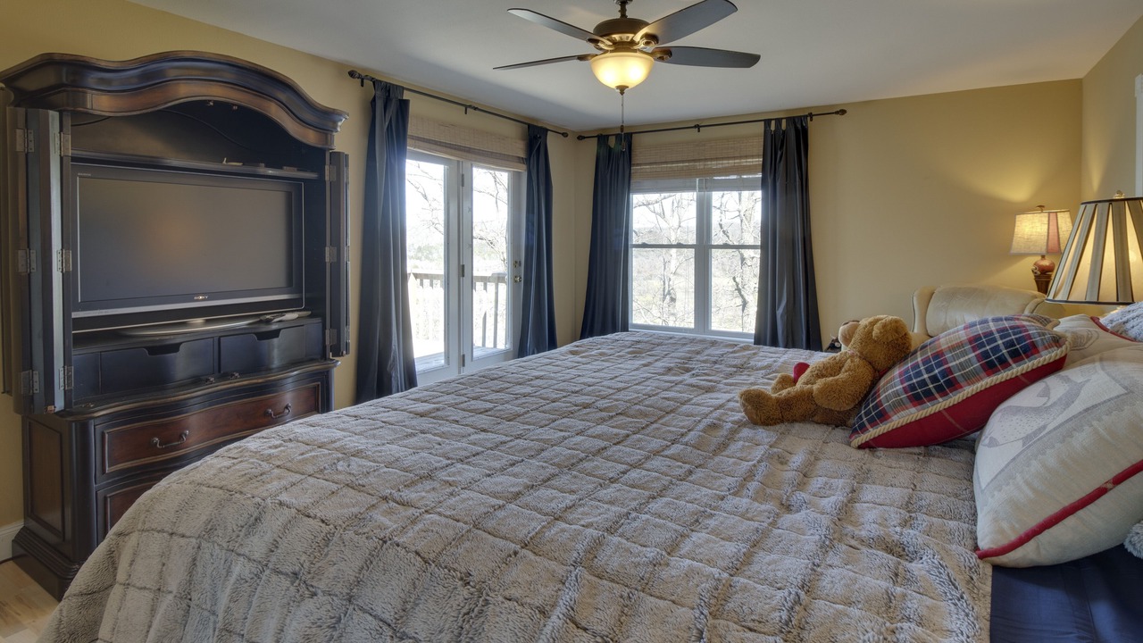 Photo of Bedroom in Flippin