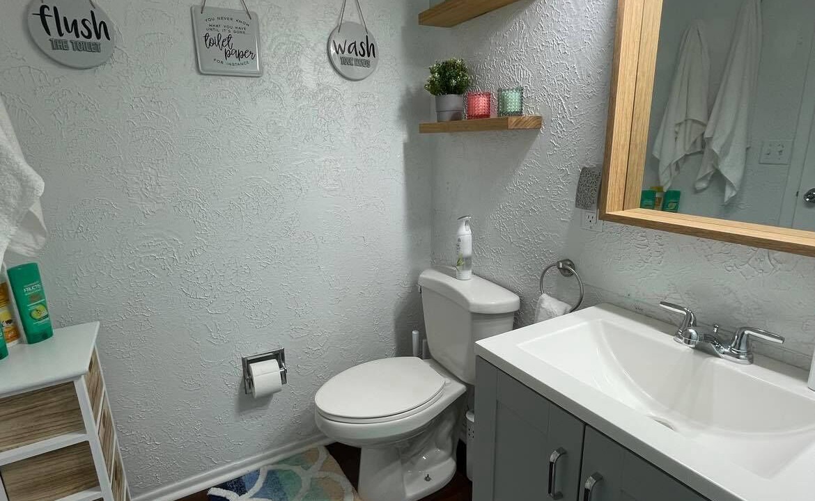 Photo of Bathroom in Holiday Island