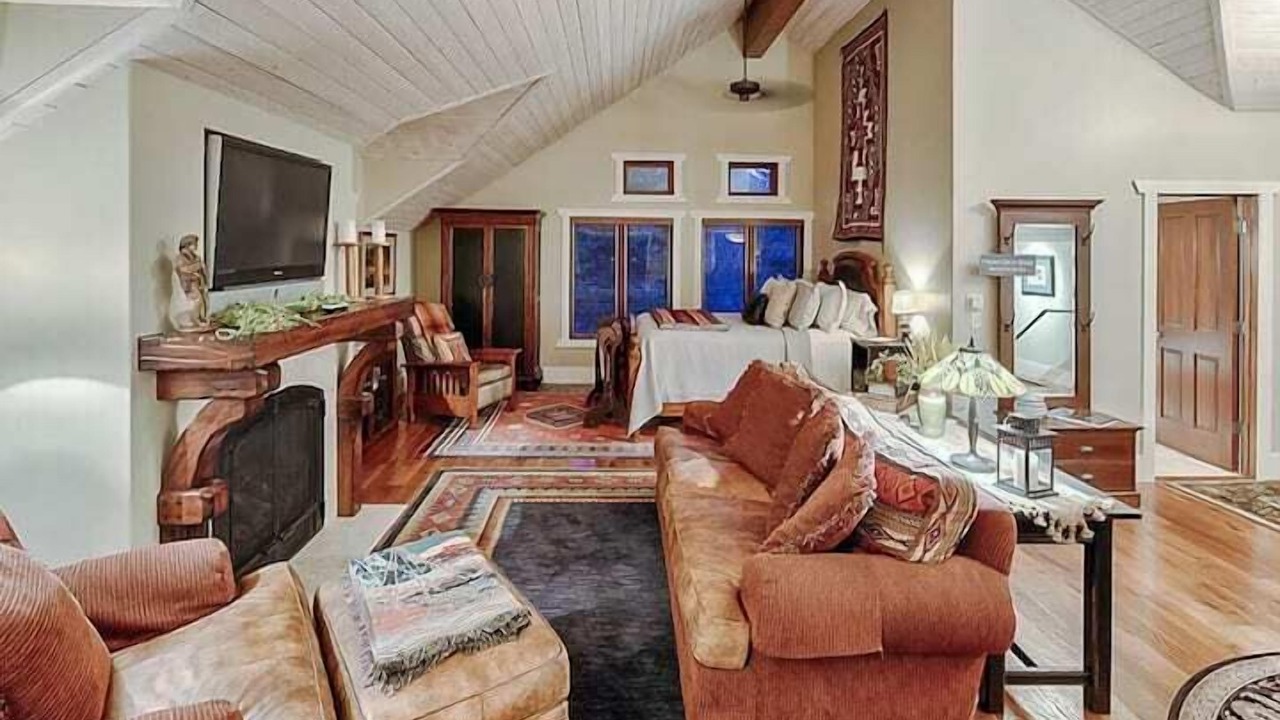 Photo of Bedroom in Sundance