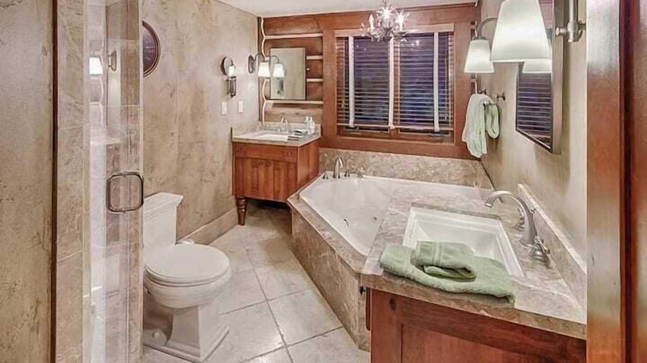 Photo of Bathroom in Sundance