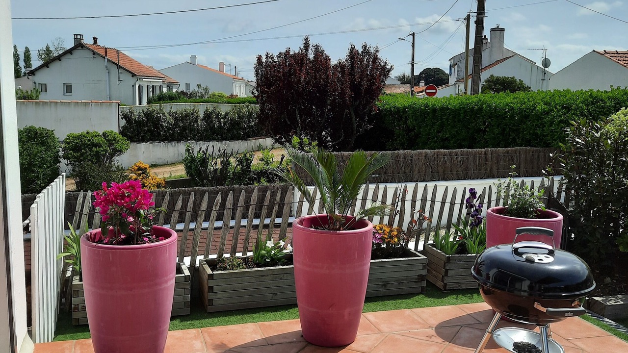 Photo of Patio Balcony in L'Epine