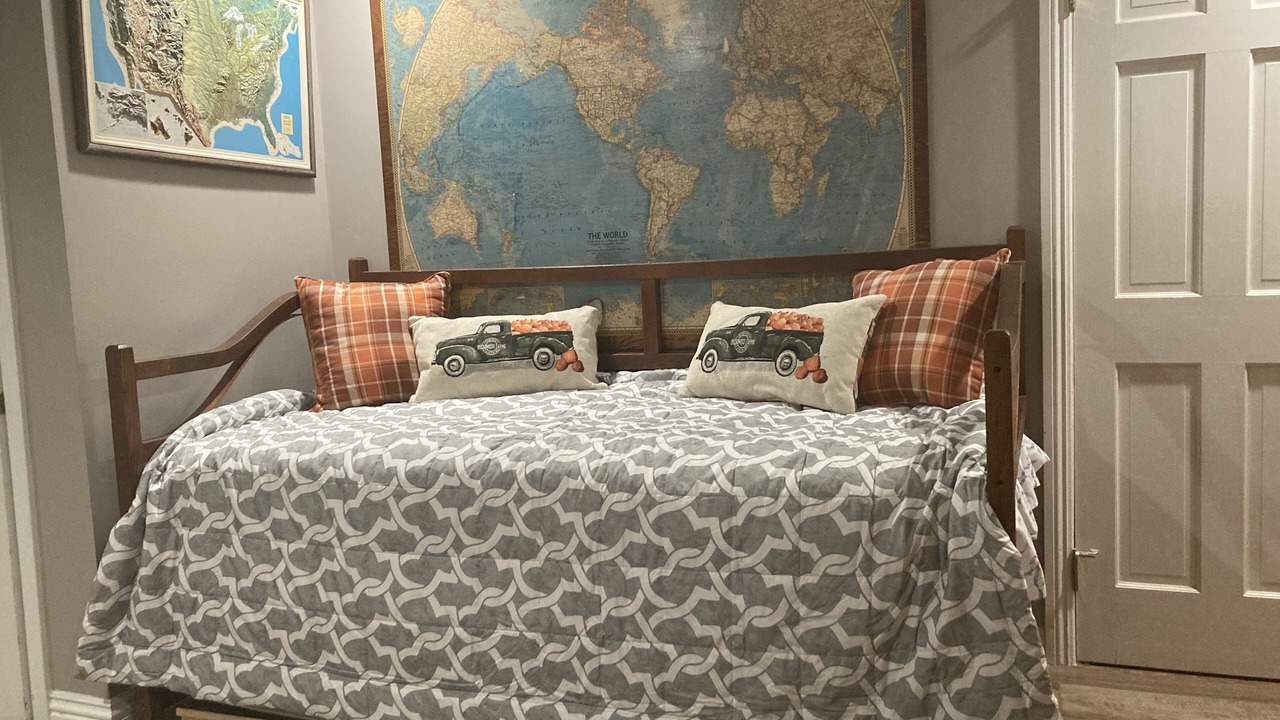 Photo of Bedroom in Agoura Hills