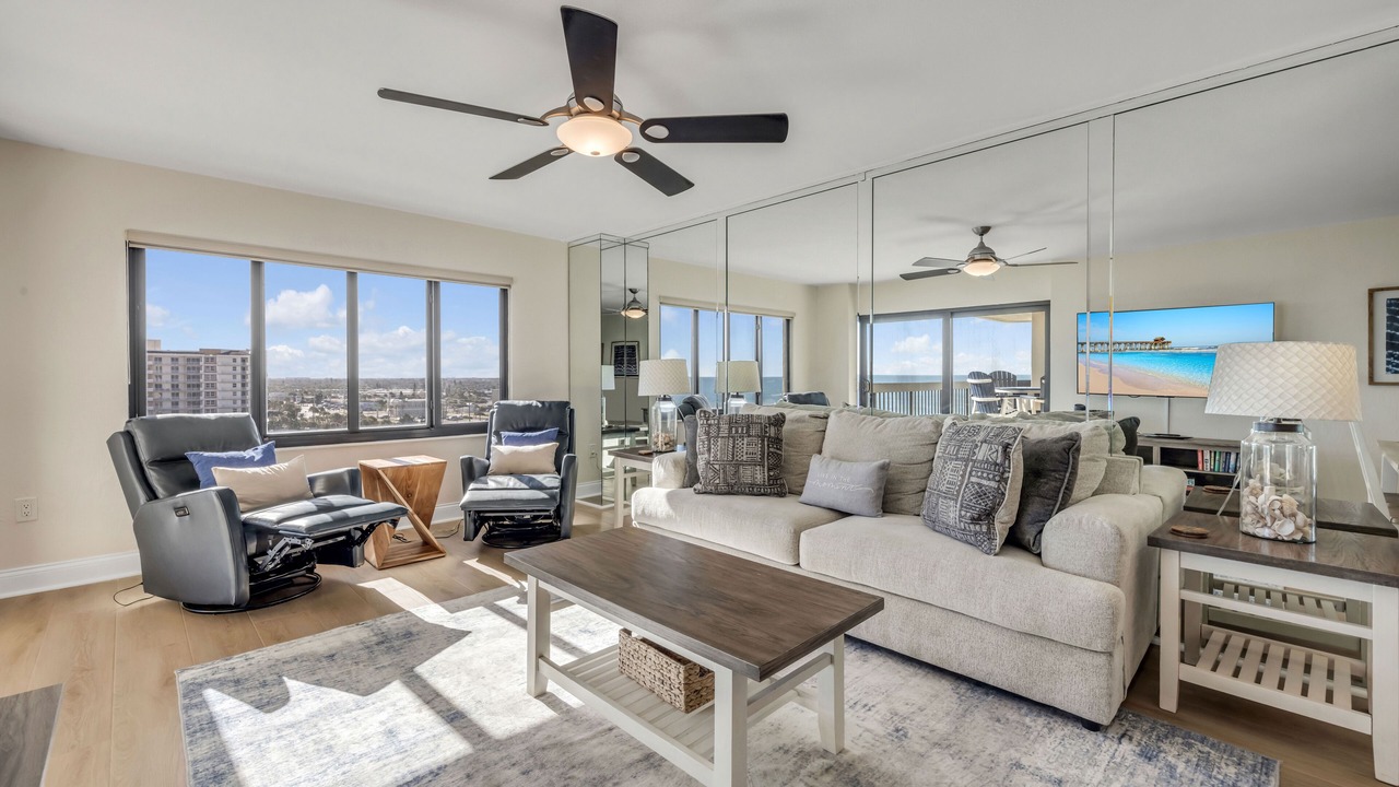 Photo of Livingroom in Ormond-by-the-Sea