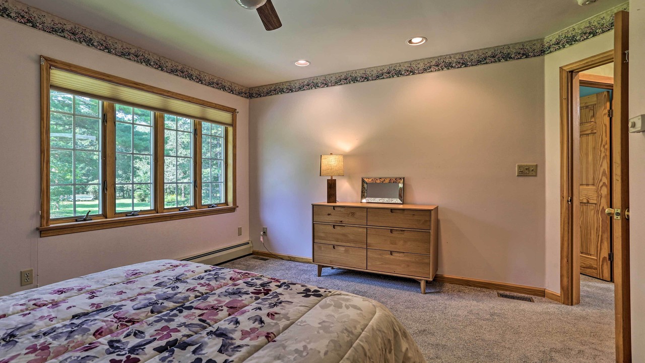 Photo of Bedroom in Hancock