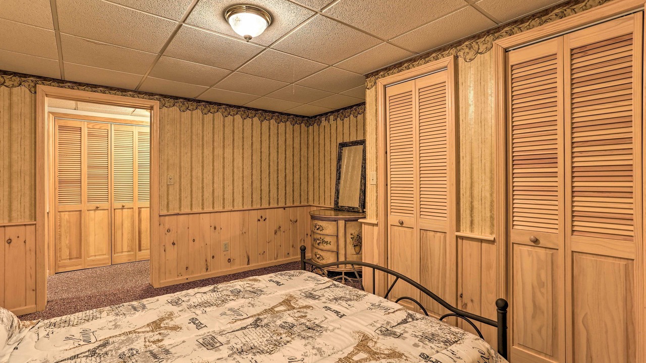 Photo of Bedroom in Hancock