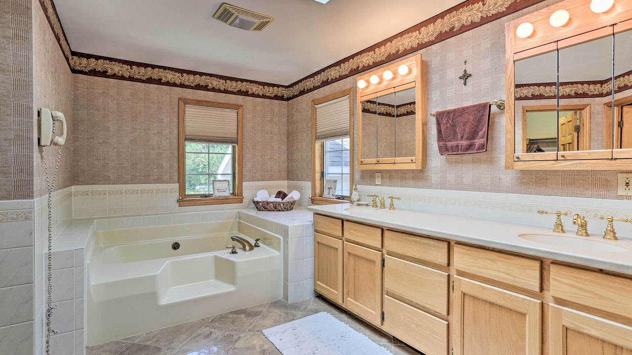 Photo of Bathroom in Hancock