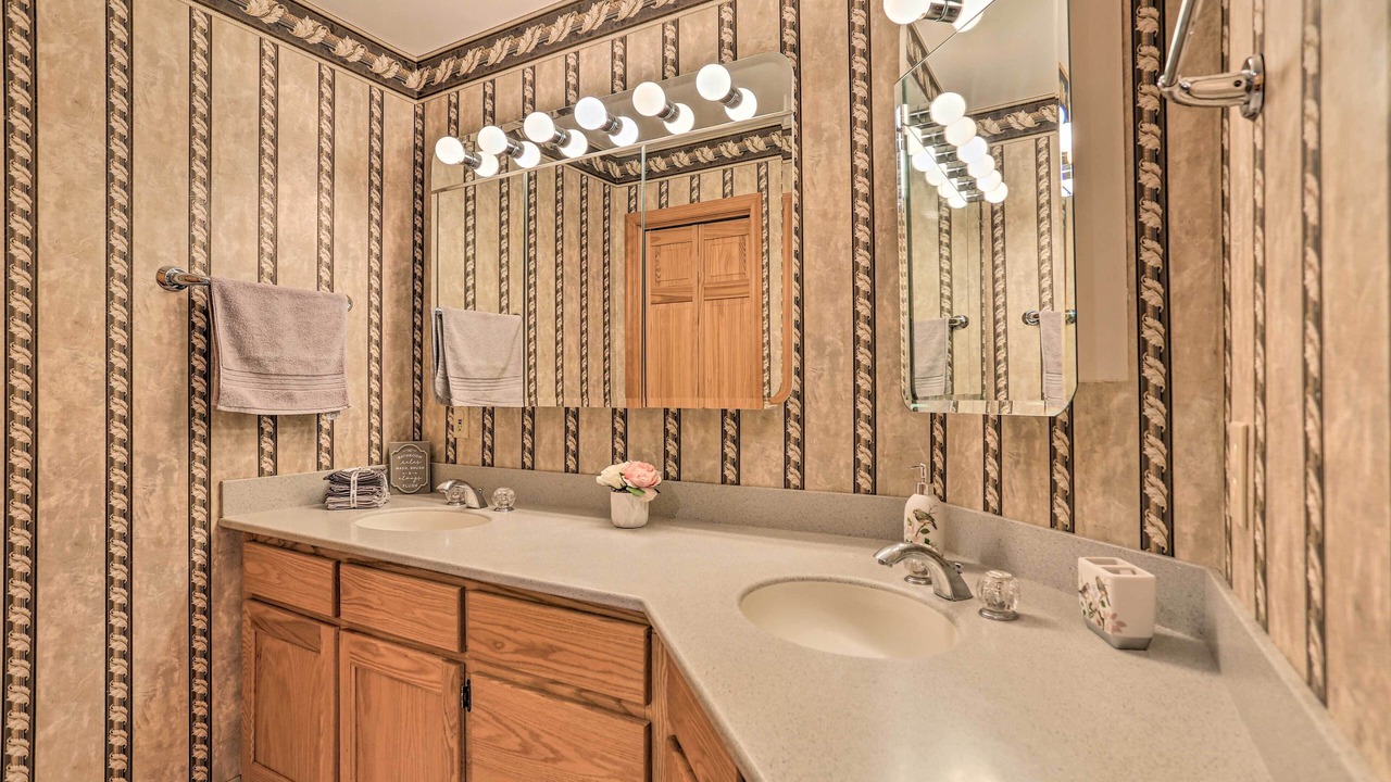 Photo of Bathroom in Hancock