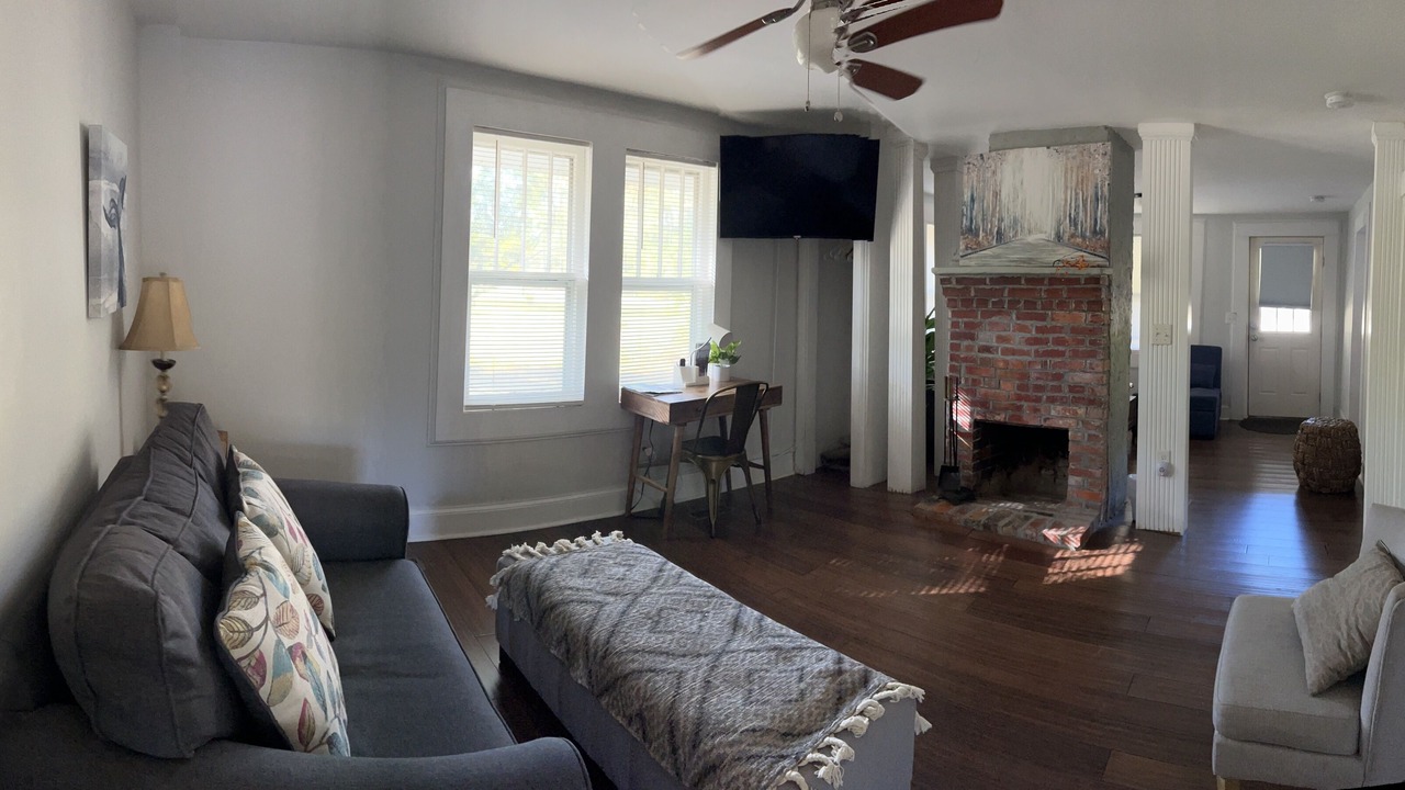 Photo of Livingroom in New Bern