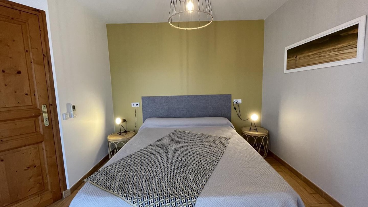 Photo of Bedroom in Saint-Esteben