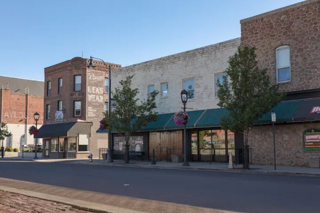 Photo of Others in Brownstown