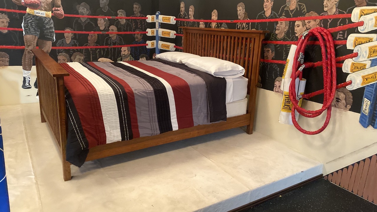 Photo of Bedroom in Brownstown