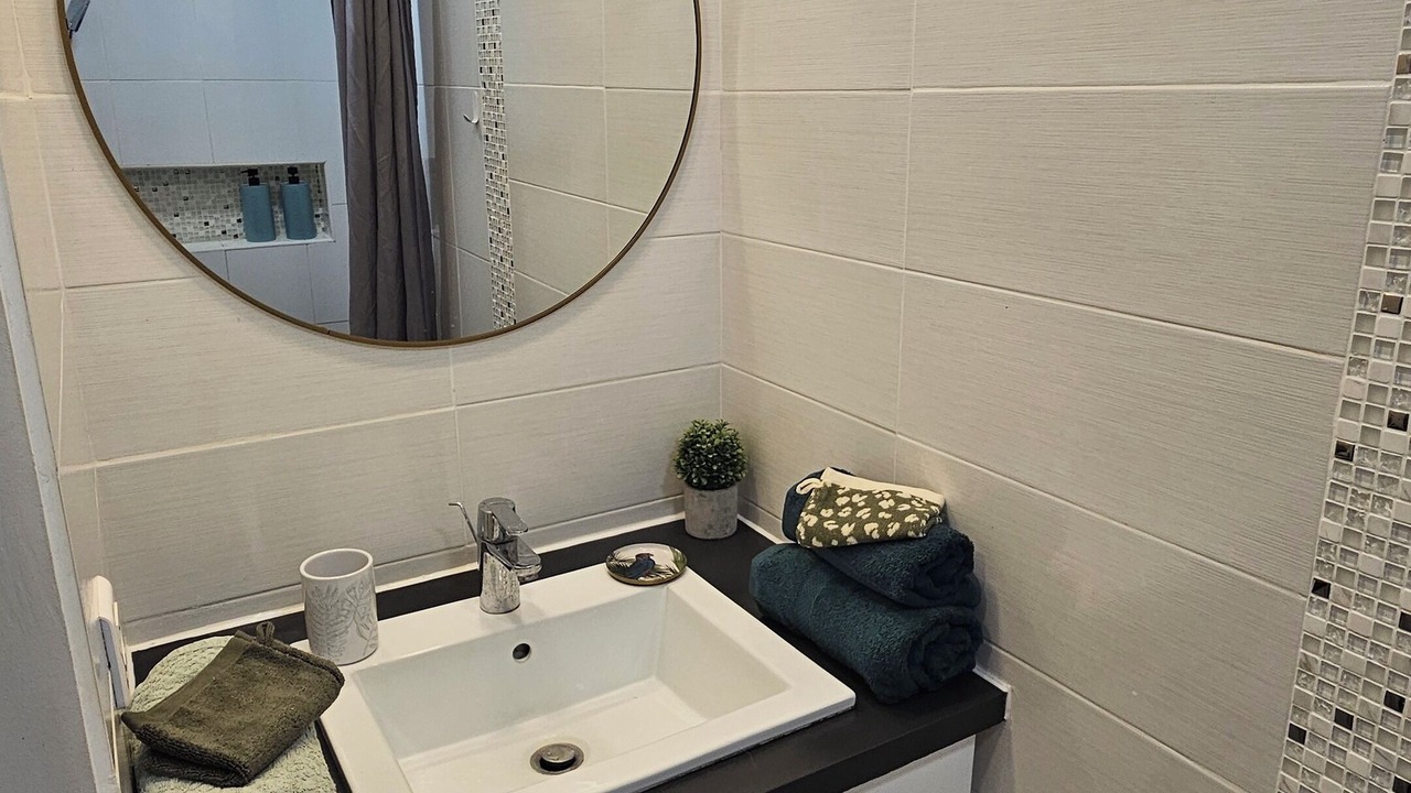 Photo of Bathroom in Orient Bay