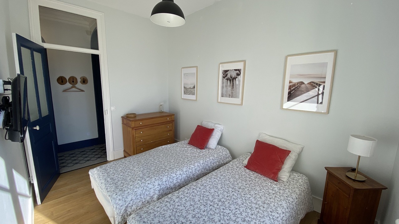 Photo of Bedroom in Secteur 1