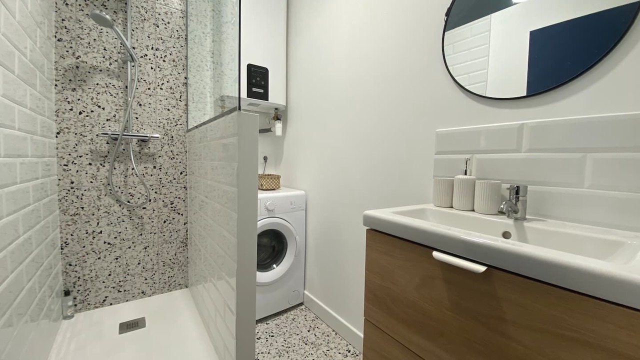 Photo of Bathroom in Secteur 1