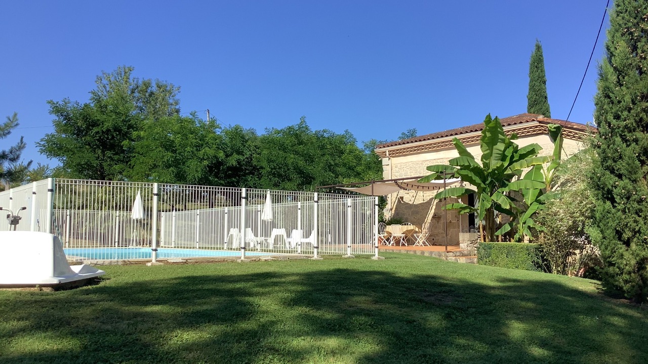 Photo of Outdoor in Cancon
