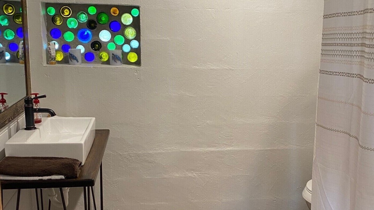 Photo of Bathroom in Blanco