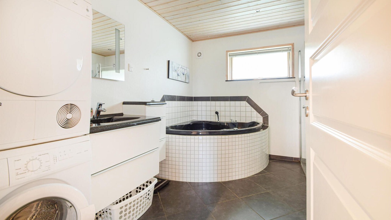 Photo of Bathroom in Farvang
