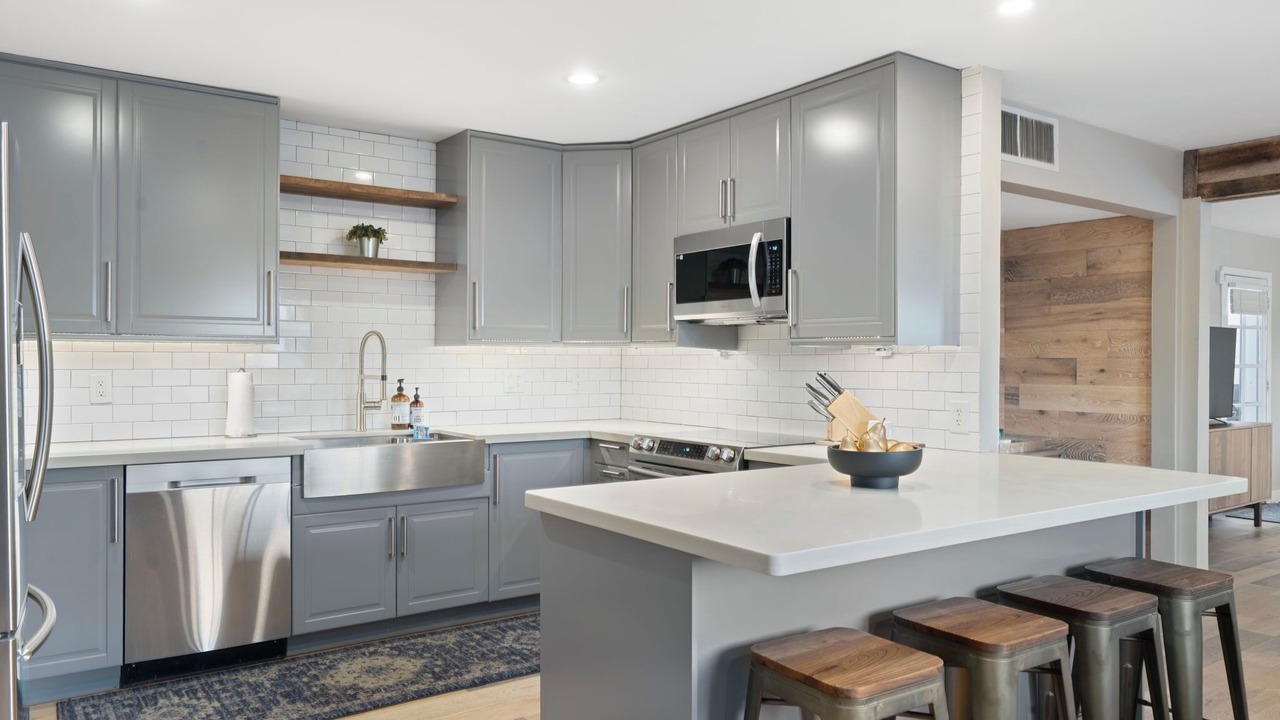 Photo of Kitchen in Scottsdale Estates Nine