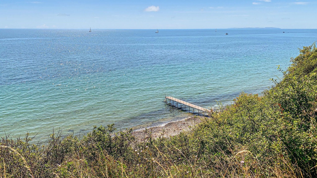 Photo of Others in Knebel