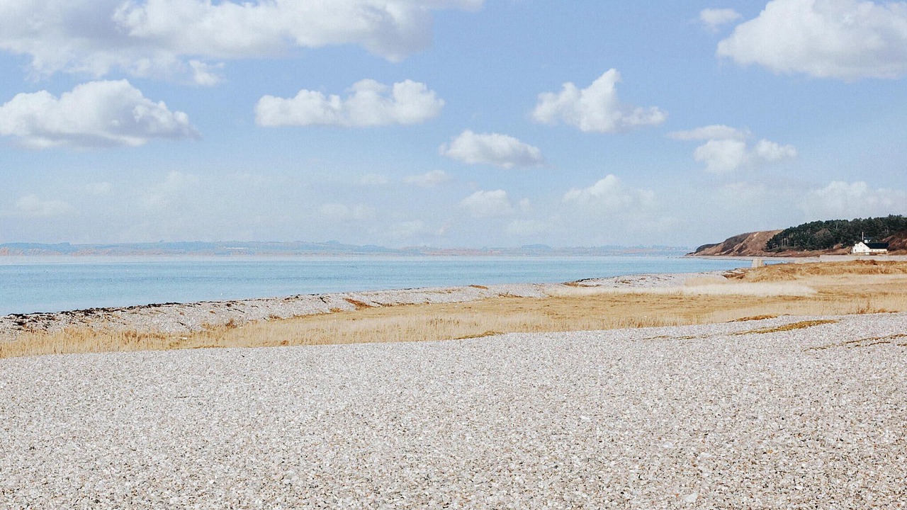 Photo of Others in Knebel