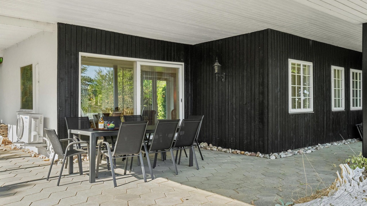 Photo of Others in Knebel