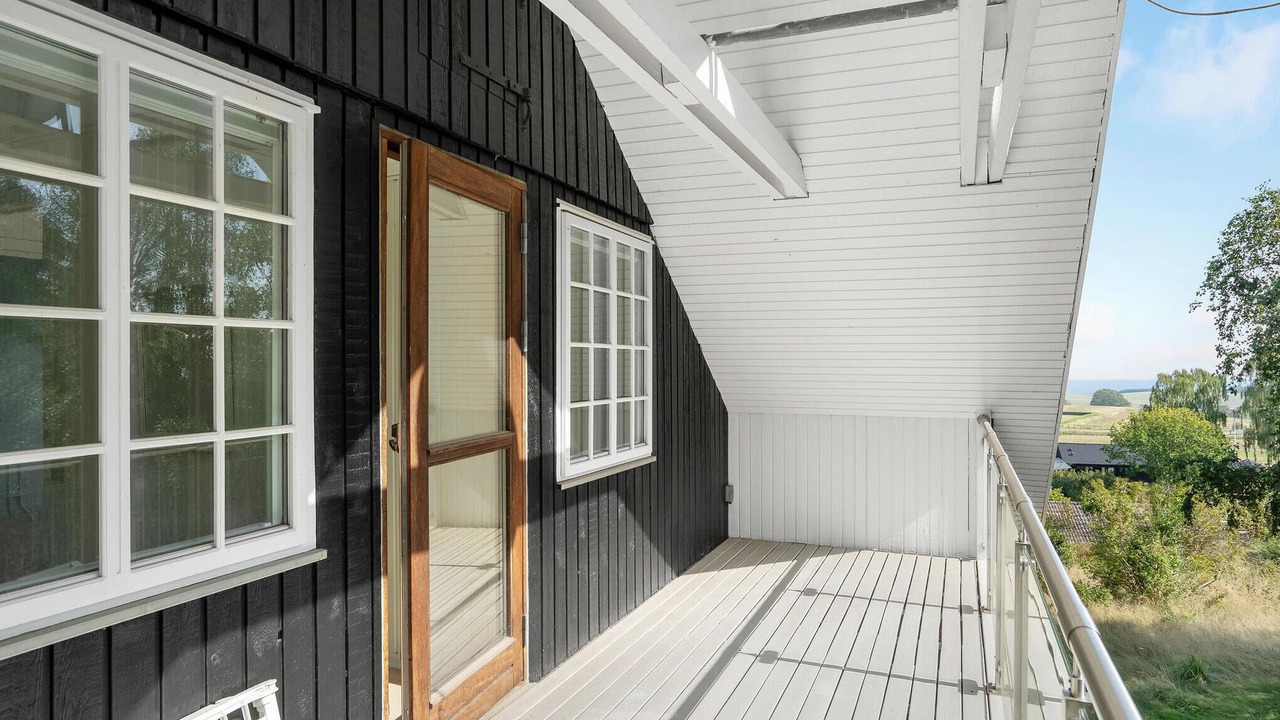 Photo of Others in Knebel