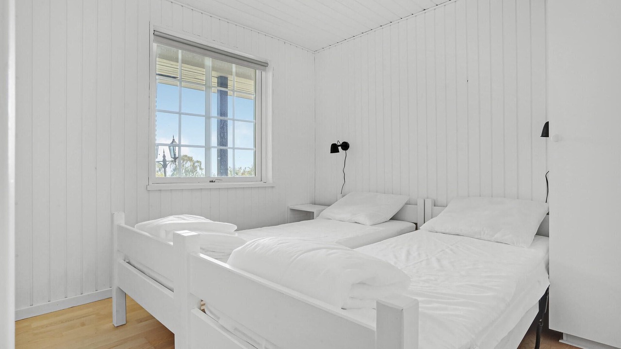 Photo of Others in Knebel