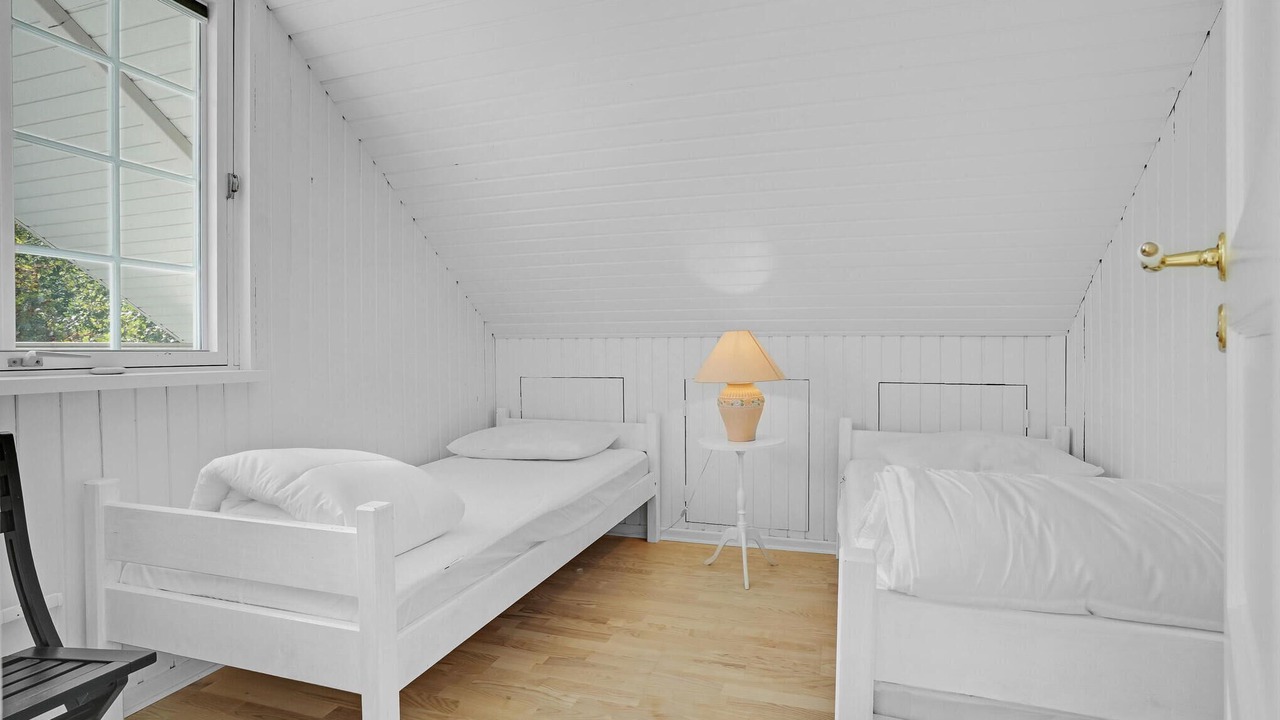 Photo of Others in Knebel