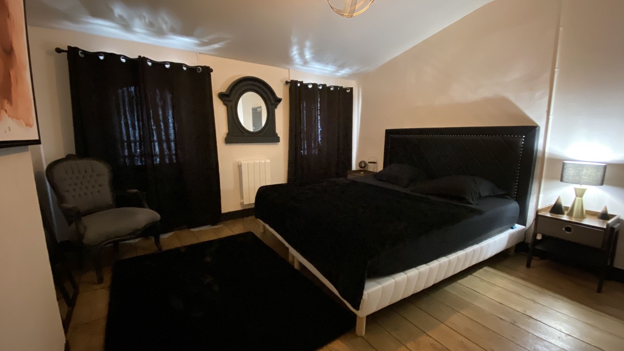 Photo of Bedroom in Centre Ville