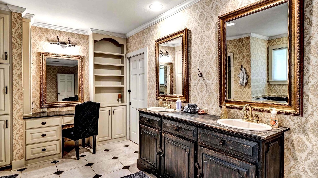 Photo of Bathroom in Tyler